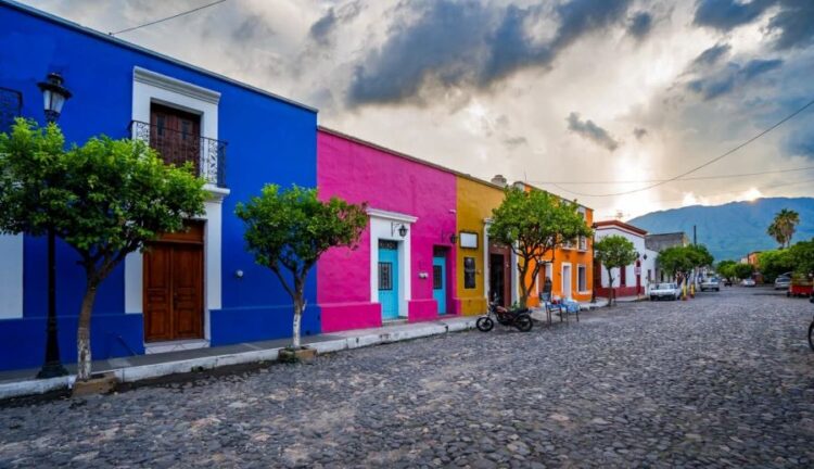 Exitosa Semana Cultural en la Preparatoria No. 8 de Ahuacatlán