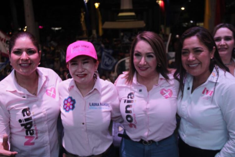 Espectacular cierre de Laura Rangel en Xalisco