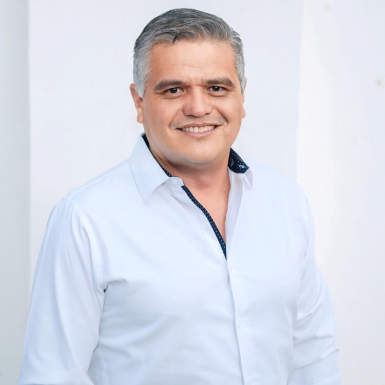 Estoy listo para liderar el cambio en Ixtlán: Memo Ramírez