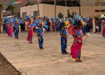 Festejos patronales en Zoatlán: Tradición y alegría