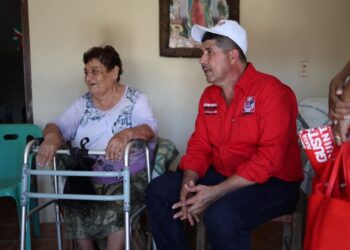 Manolo Andalón logra posicionarse en el gusto de los habitantes de Ahuacatlán