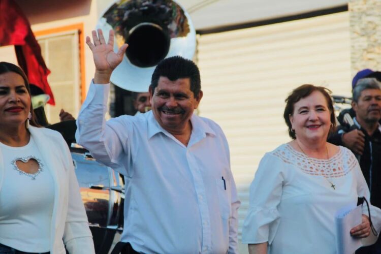 Manolo Andalón continúa promoviendo el voto “6 de 6” en Ahuacatlán