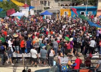 Récord de asistencia en mojiganga de Uzeta