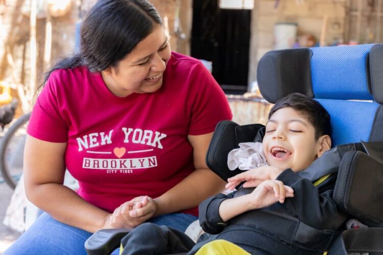 DIF estatal da respaldo incondicional a personas con discapacidad