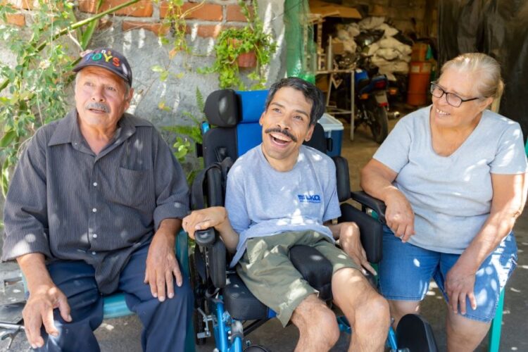 Mejora DIF Nayarit la calidad de vida de personas con discapacidad 