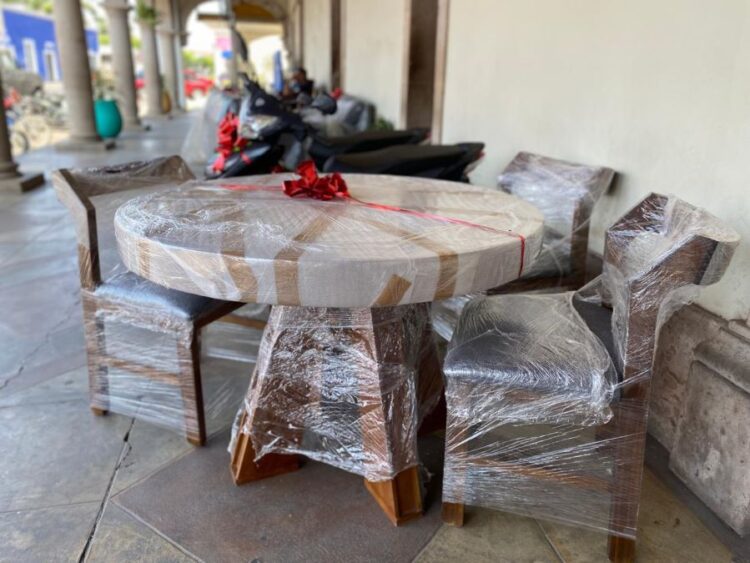 Música y sorpresas para papás y mamás, este martes en Ahuacatlán