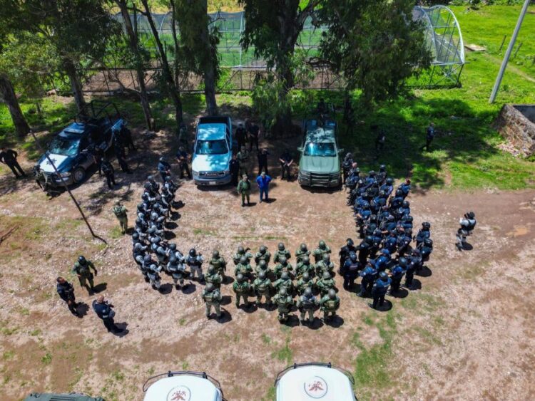 Brinda el gobierno de Nayarit despliegue de fuerza de tarea para reforzar la seguridad en Huajicori