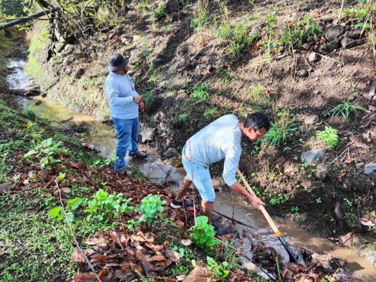 Gobierno de Ahuacatlán refuerza medidas para prevenir inundaciones