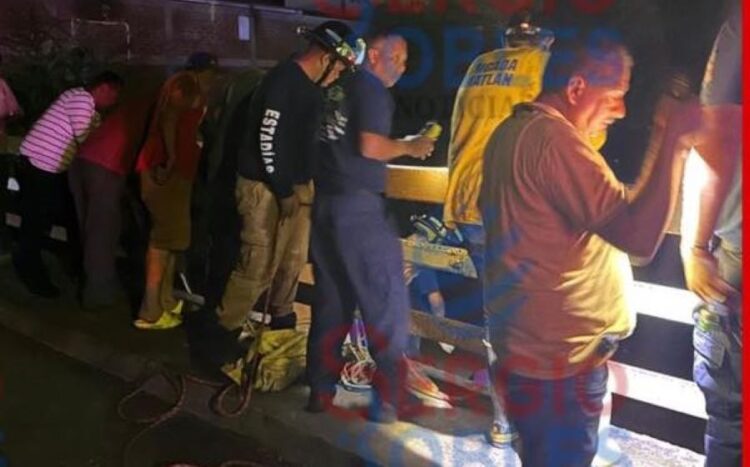 Misterio en Ahuacatlán: Hombre rescatado sin vida en el río