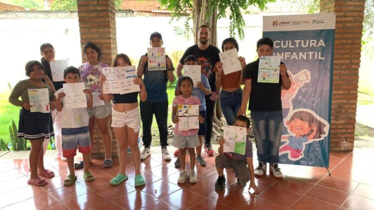 Buenos resultados arroja taller «Mi Primer Cómic» en la Feria del Elote Jala 2024