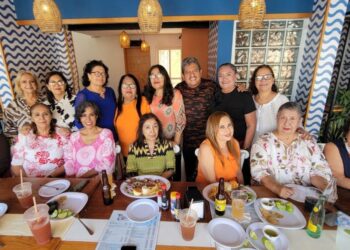 Celebrando 43 años de amistad y recuerdos: Reencuentro nostálgico