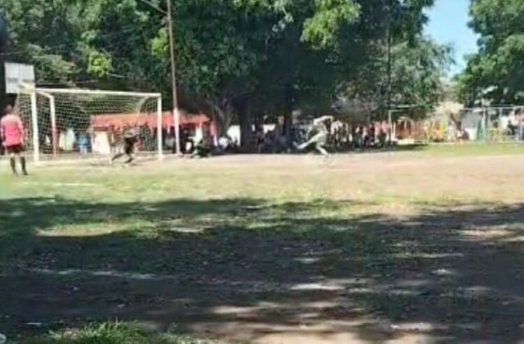 Juárez y 8 de mayo, a la gran final del torneo de futbol de Ahuacatlán 