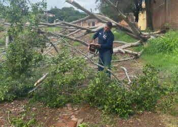 Tormentas causan daños en Ixtlán. Protección Civil intensifica vigilancia