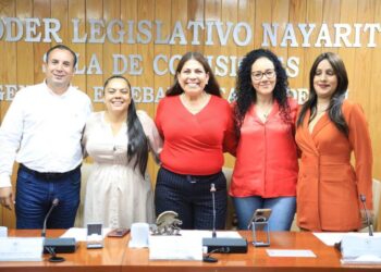 Operativo en Ixtlán para concientizar sobre el uso del casco en motociclistas