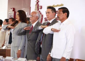 Zozobra y expectativas en la presidencia de Jala 