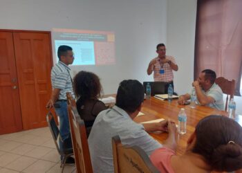 Alcaldes del sur acuerdan colaboración con Geocycle para el manejo de residuos