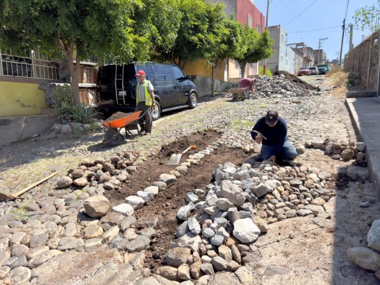 Ixtlán mejora su imagen y su infraestructura vial