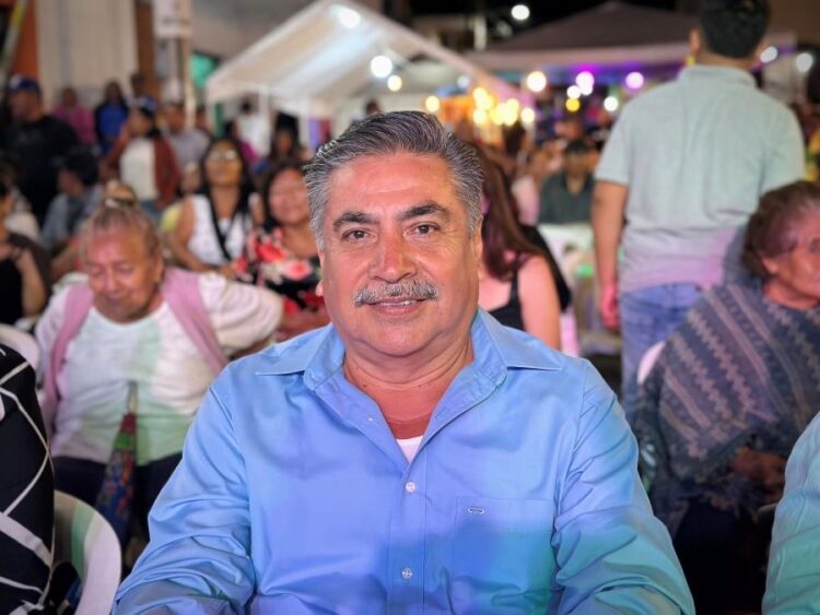 Toño Cambero busca fortalecer lazos con los paisanos en Estados Unidos