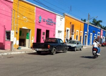 Rebeldía sobre ruedas en Ahuacatlán: Operativo para uso de casco es ignorado