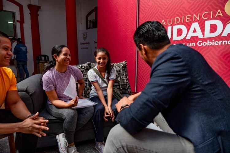 Invitan a aprovechar jornada de vacunación, hoy en Ahuacatlán