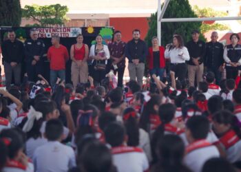 Exitosa Feria de Prevención del Delito en la primaria «Eulogio Parra» de Ixtlán