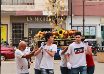 Jala se viste de revolución para celebrar el 20 de noviembre