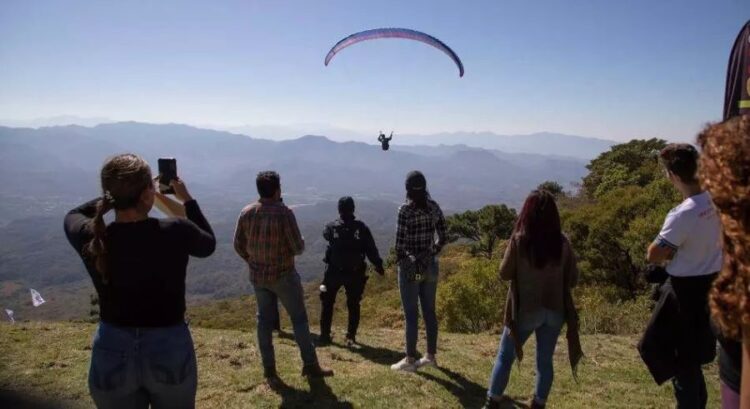 Comerciantes de Ahuacatlán contentos con “Vuela Nayarit 2024”