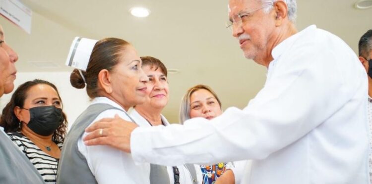 Navarro Quintero reafirma compromiso con la salud pública