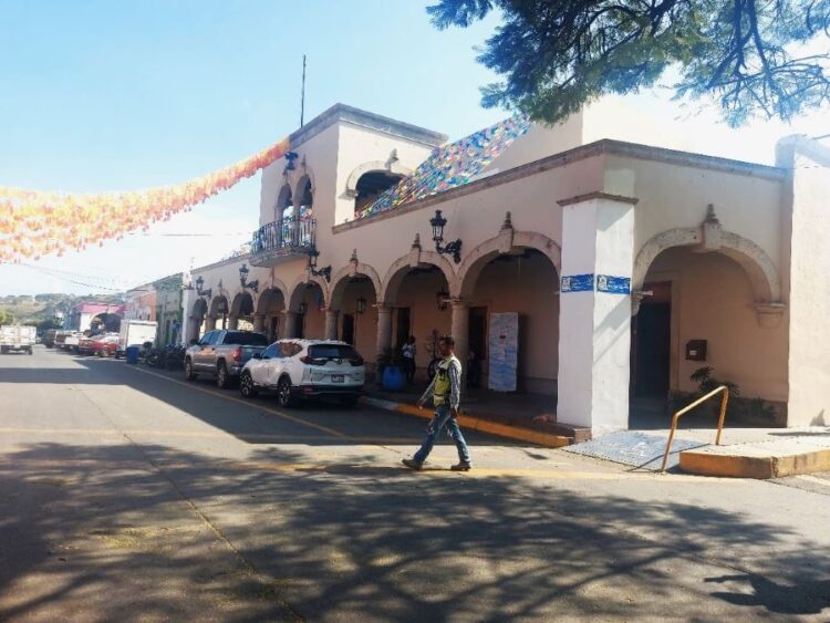 Funcionarios de Ahuacatlán, en la mira de la ciudadanía