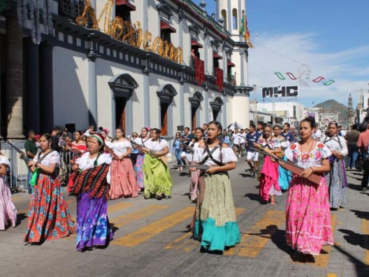 Nayarit celebra el 114 aniversario de la Revolución MexicanaNayarit celebra el 114 aniversario 