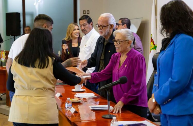 Con el respaldo del DIF estatal, 10 nayaritas recuperan su libertad