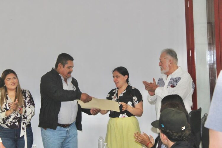 «Cosecha de memoria histórica» conecta a Santa María del Oro