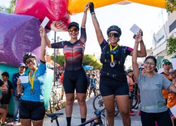 Gabriela Leticia López y Fabián Axel Menchaca, campeones del “Reto Compostela 2024