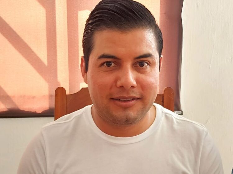 Prestaciones de trabajadores “son sagradas: Fernando Carrillo