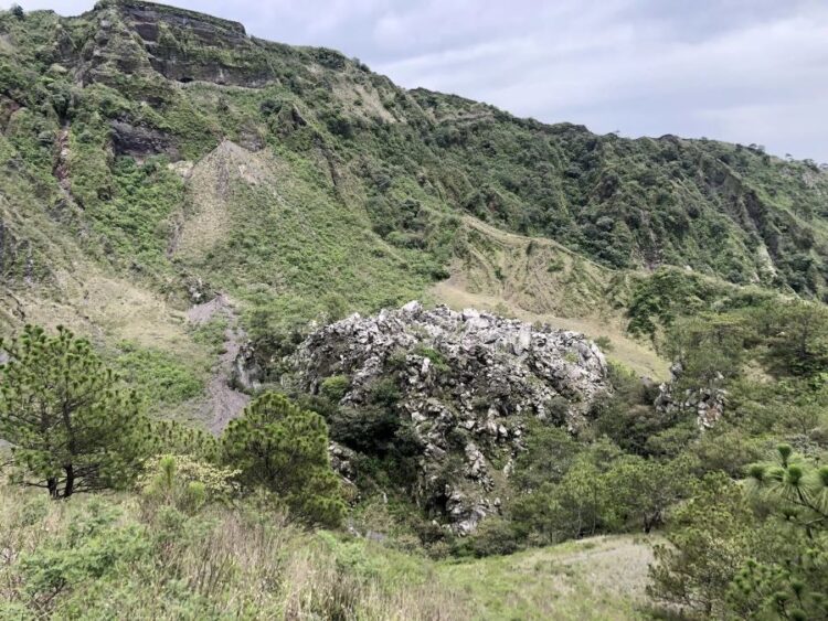 Emociona a Ahuacatlán proyecto de camino hacia el Ceboruco