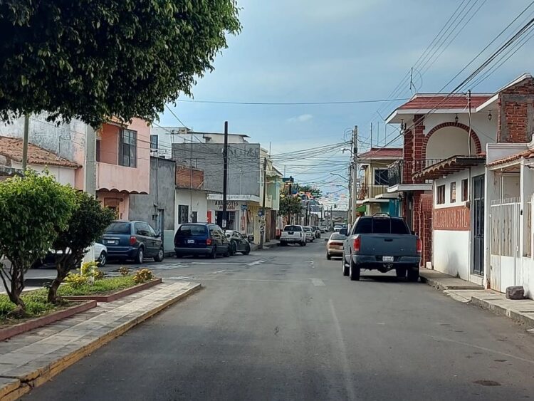 ¿Calle Aldama o Calle Miñón? El enigma vial de Ahuacatlán