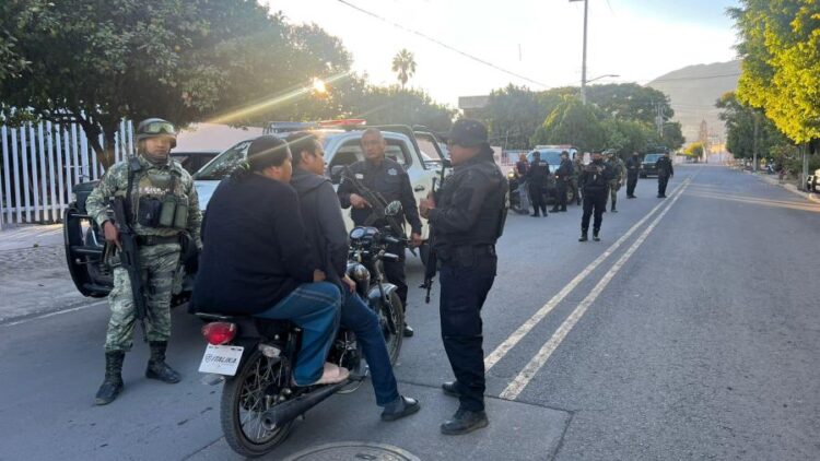 Operativo interinstitucional refuerza la seguridad en Jala