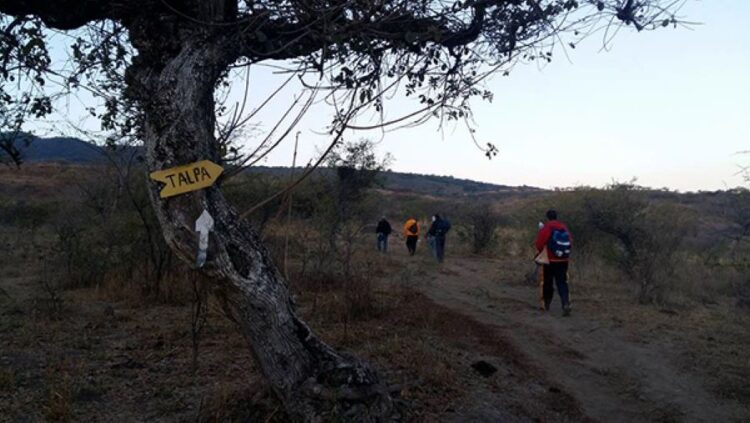Peregrinos de Ahuacatlán afinan detalles para su caminata a Talpa