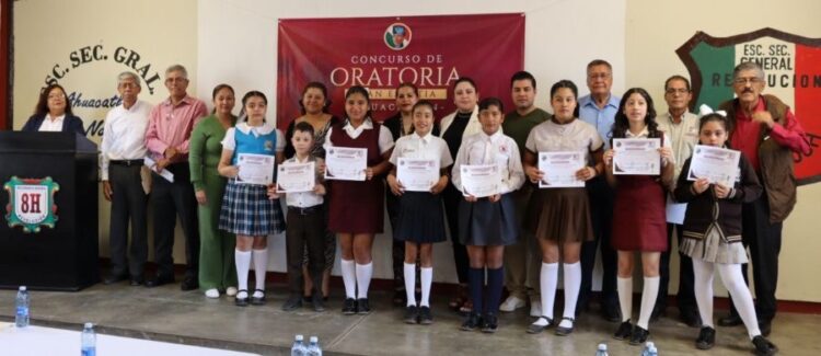 Ahuacatlán y Jala eligen a sus mejores exponentes de oratoria