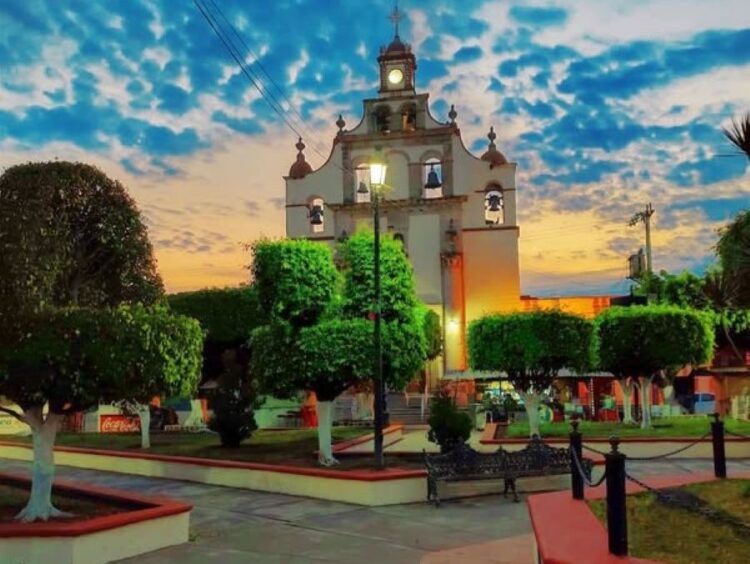 Ahuacatlán busca revivir su hermanamiento con San Sebastián del Oeste