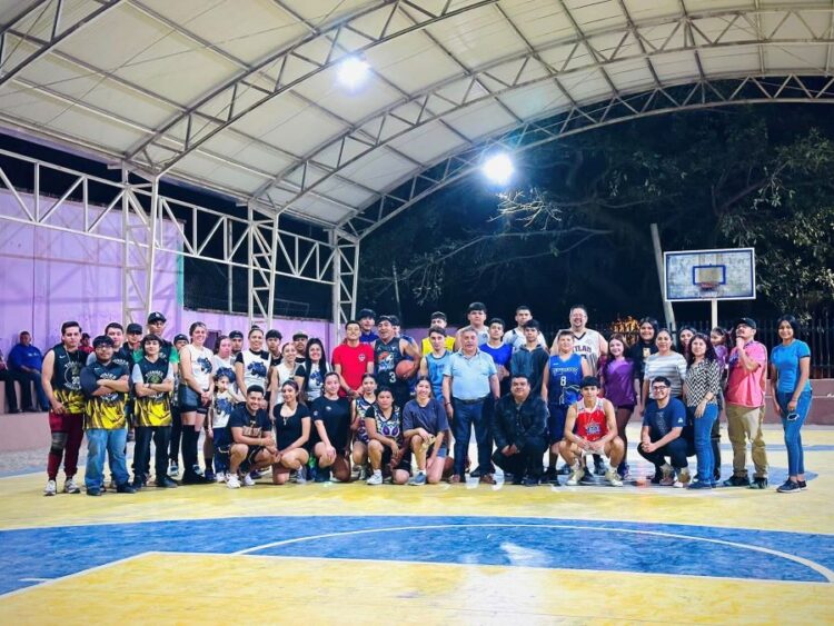 Inicia la Liga Municipal de Básquetbol en Jala