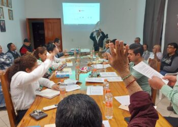 Irregularidades del pasado siguen afectando al gobierno de Ahuacatlán