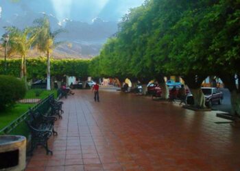 El eco ancestral de la chirimía anuncia la Cuaresma en Jala