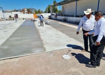 Rodrigo Polanco Sojo supervisa obras en San José de Mojarras