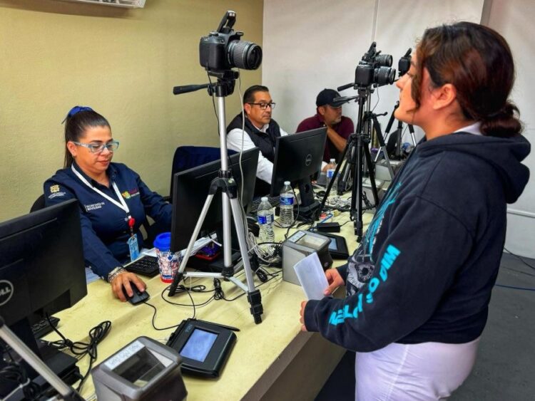 Ahuacatlán deslumbra en la Feria de Nayarit con una presentación impecable