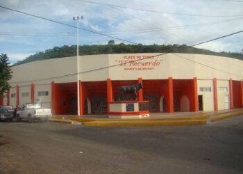 Dayana Mora es la nueva soberana de Uzeta 2025