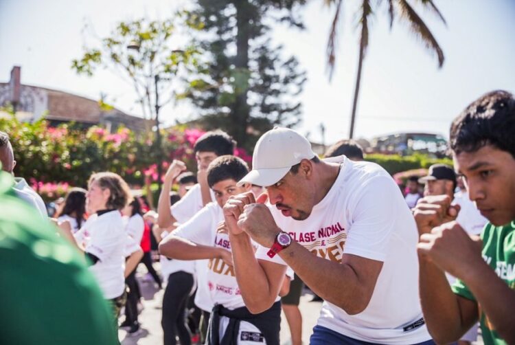 Compostela vibra con la Clase Nacional de Box: deporte, valores y comunidad en acción