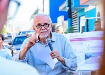 Adiós al silencio noble de José de Jesús Jara Pérez