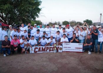 Adiós al silencio noble de José de Jesús Jara Pérez