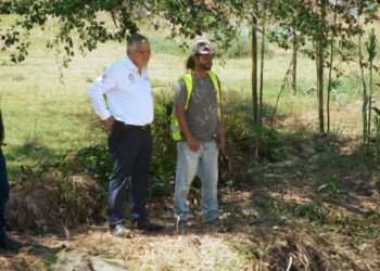 Ixtlán se prepara para la temporada de lluvias con trabajos de desazolve en el Río Chico